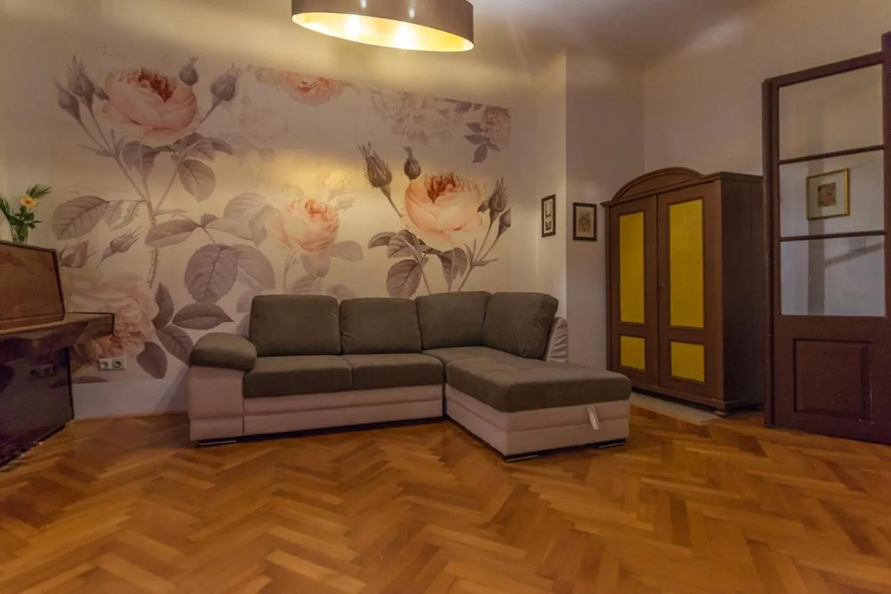 Galerija Apartment Et Netflix Old City Laibach Slowenien